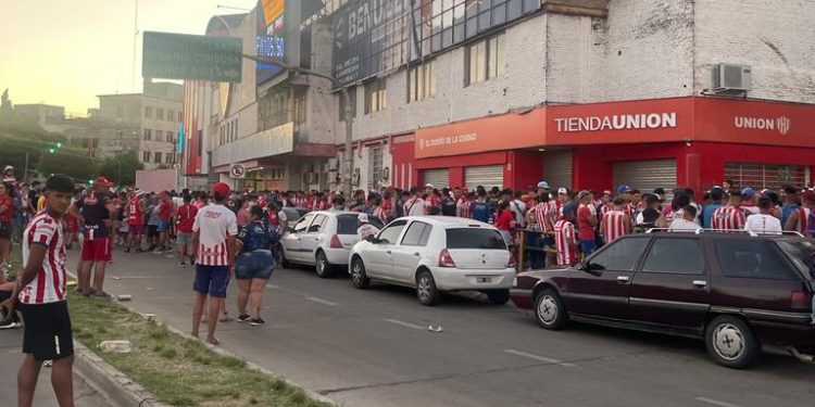 Los hinchas de Unión arrasaron con las últimas generales y el 15 de Abril estará repleto