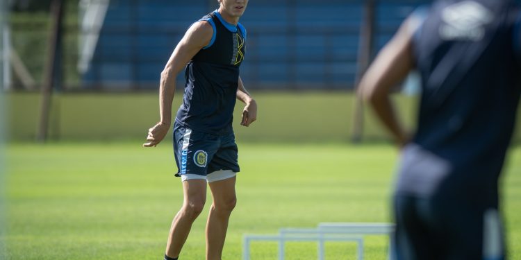Agüero fue presentado en Central: “En Unión lo hice de buena manera”