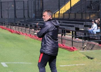 Chupete Marini se mostró contento por el triunfo de la Reserva de Colón de local