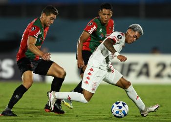 Antes de visitar a Colón, Huracán debutó en la Libertadores con un empate