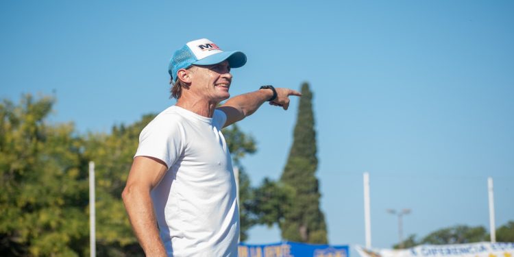 El Polaco Bastía debutó como DT: ¿Cómo le fue?
