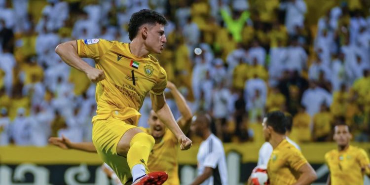 Colón sigue de cerca la posible venta de Tomás Chancalay