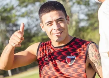 Y un día volvió Brian a Colón