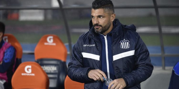 ¿Talleres viene a la carga por un jugador de Colón?