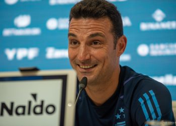 Lionel Scaloni: «Nos ven como héroes y eso es una alegría enorme»