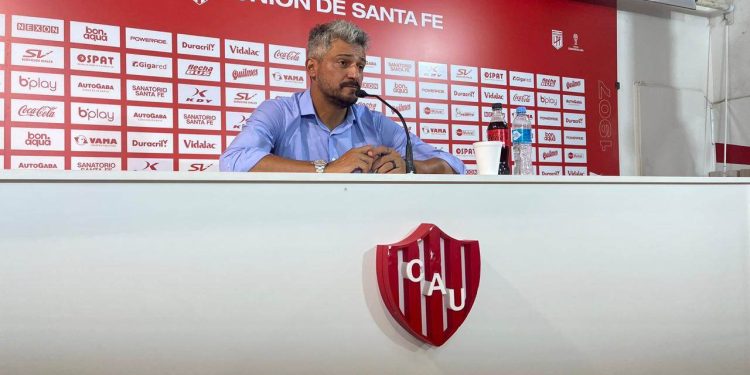 «El equipo funcionó muy bien y con uno menos durante 60 minutos»
