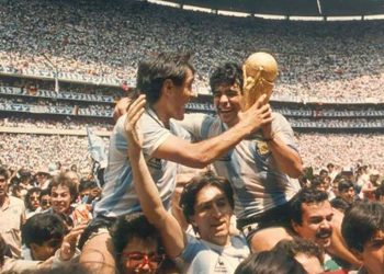 Un campeón santafesino contra De Paul: «Perdieron con Arabia que nunca nos había ganado»