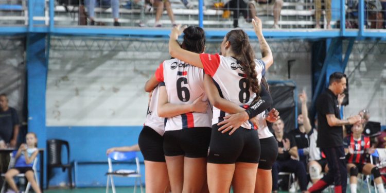 Villa Dora recibió un duro golpe en el inicio de los 4tos de final de la LAV