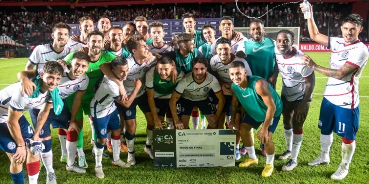 San Lorenzo goleó a Sarmiento de Chaco y sigue en Copa Argentina