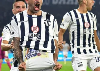 Con Michael Santos como figura, Talleres le ganó a Central