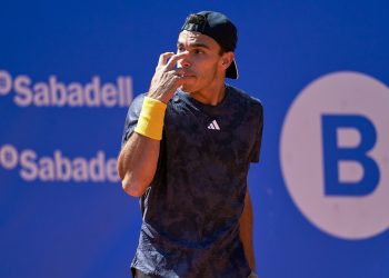 Cerúndolo le ganó a Casper Ruud y se metió en los cuartos de final del Conde de Godó