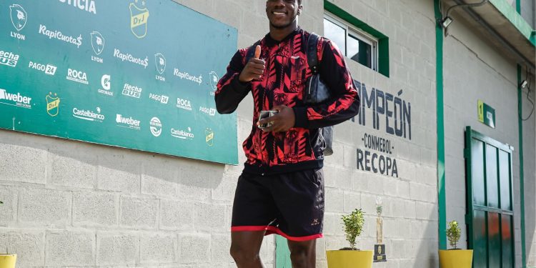 Colón confirmado: Vuelve Perlaza y también juega Moreyra