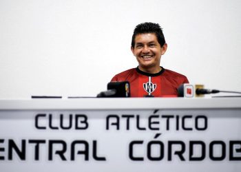 El Pulga Rodríguez volcó con su vehículo y debió ser hospitalizado