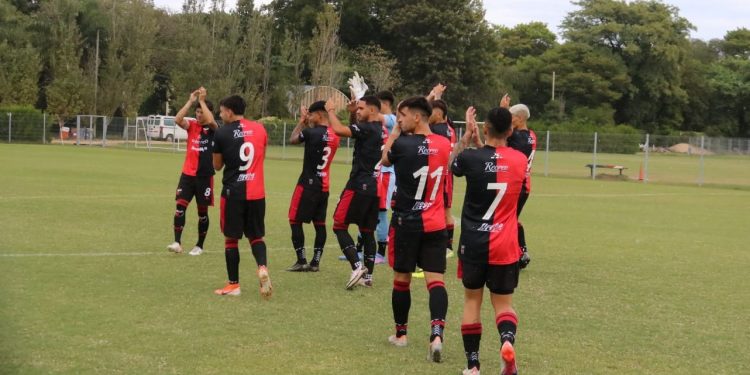 Colón volvió a ganar en Reserva con gol del intratable Curcio