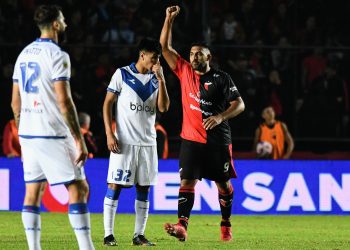 Wanchope, tras el triunfo de Colón: «Lo bueno es que la gente tiene un fin de semana feliz»