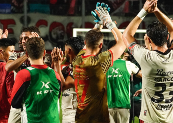 Colón afronta un duro examen en Florencio Varela