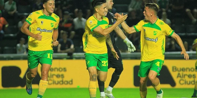 Defensa y Justicia goleó de visitante a Banfield