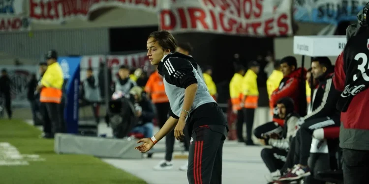 Quién es la chica que inició el gol de River ante Unión