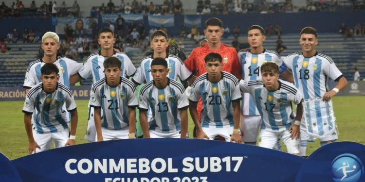 Sudamericano: Con Díaz, Argentina Sub 17 goleó y está en el hexagonal final