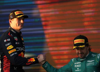 F1: Verstappen se impuso en el GP de Australia con un final caótico