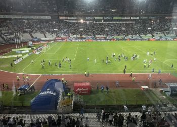 Video: el plantel que integra un ex Colón fue atacado por la barra brava