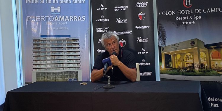 Gorosito: «Colón tiene que empezar a creer en sí, es un equipo grande»