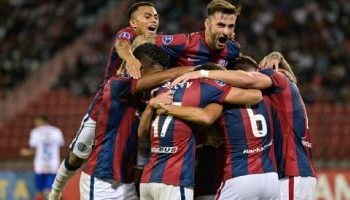 San Lorenzo, con uno menos, superó a Estudiantes de Mérida