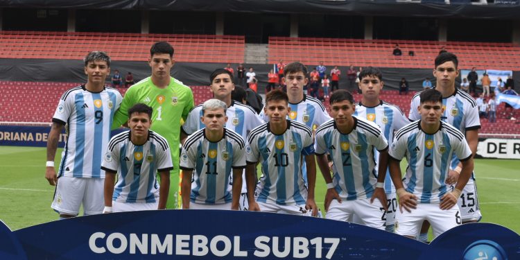 Con Froilán Diaz en el arco, Argentina debutó en el hexagonal con un triunfo ante Chile