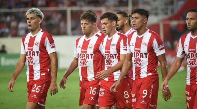 El hincha de Unión se volvió a expresar contra la Comisión y pidió «que se vayan todos»
