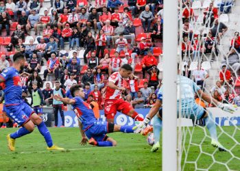 Unión mereció ganar, pero sigue preso de su falta de efectividad