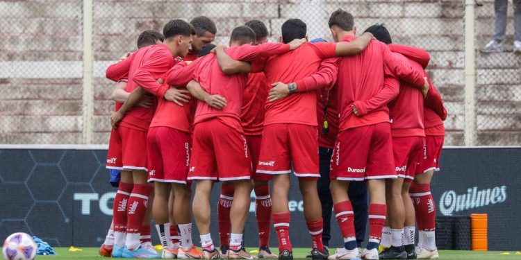 Unión transita la previa del partido ante Arsenal con buenas noticias