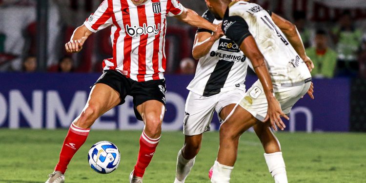 Copa Libertadores: Paliza del «Pincha» en Paraguay