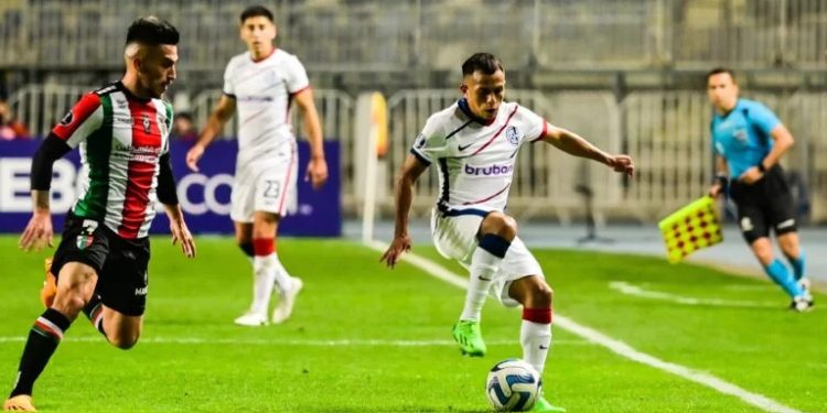 San Lorenzo empató 0-0 ante Palestino en un partido lleno de polémicas