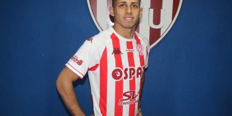 Se conoció la sanción a Tomás González por la expulsión ante Sarmiento