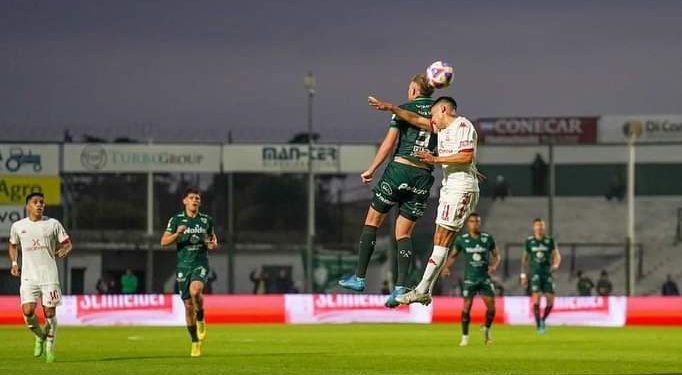 Fecha positiva para el Tate: Empataron Sarmiento y Huracán sin goles