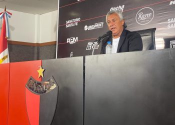 La fuerte autocrítica de Pipo Gorosito luego del empate ante Barracas