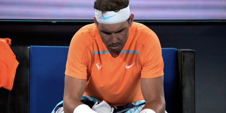 Rafael Nadal anunció que no jugará el Ronald Garros y que el año que viene se retirará del tenis profesional