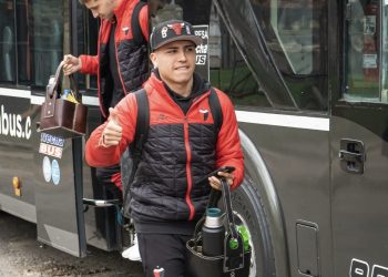 Colón palpita la vuelta de Facundo Farías