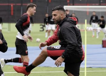 Ábila: «Nos quedamos con la sensación de que si estábamos 11 contra 11 lo podríamos ganarlo»