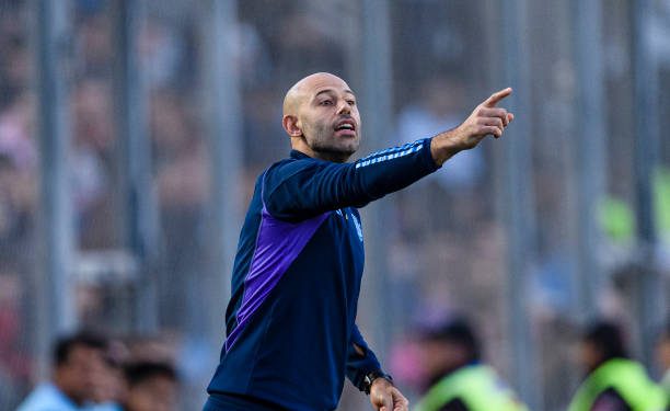 Mascherano destacó el impecable desempeño de la Albiceleste en el Sub20