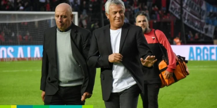 Colón hizo fútbol y Gorosito volvió a parar un equipo distinto