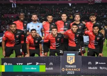 Rafael Delgado fue el mejor de Colón en rendimientos parejos ante la igualdad ante Barracas Central