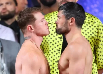 Canelo Álvarez vs. John Ryder: horario y dónde ver en vivo
