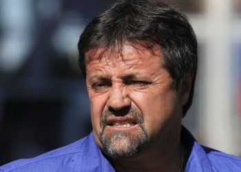 Caruso Lombardi: «Que en Unión se ocupen de los arbitrajes porque sino te mandan a la basura»