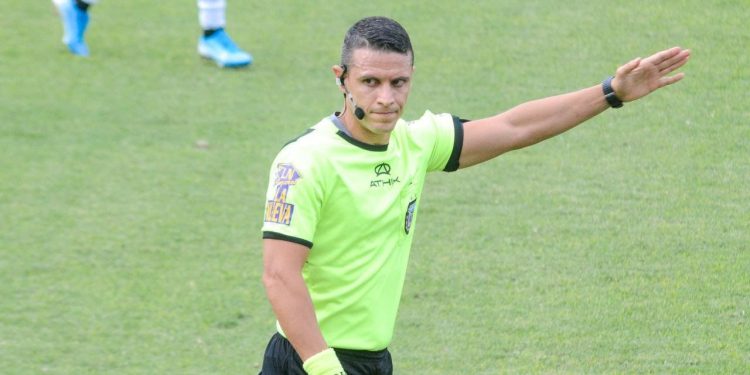 Está el árbitro del partido entre Unión y Almagro por Copa Argentina