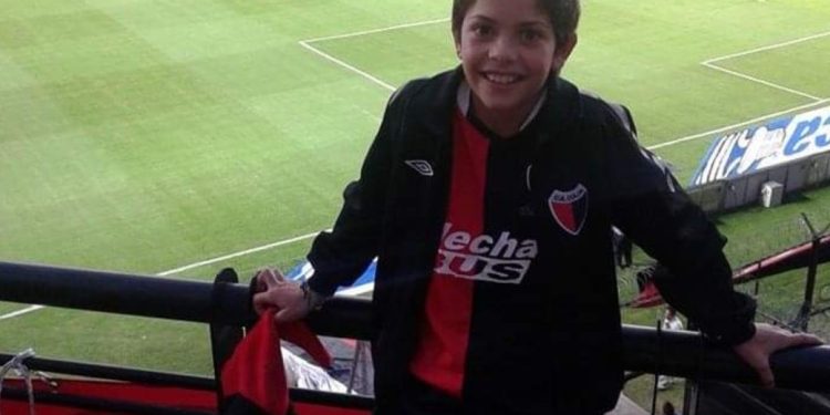 Viral: los hinchas de Colón se hicieron eco de una foto del capitán de la Sub 20 de Argentina