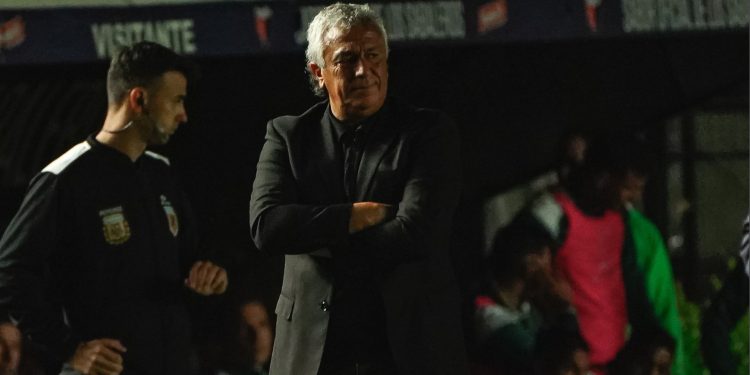 Gorosito probó con dos modificaciones para recibir a Central Córdoba