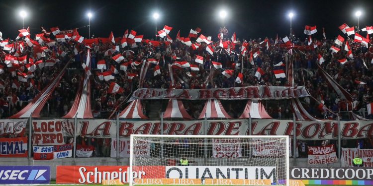 Unión en caída libre: perdió por penales y se fue de la Copa Argentina