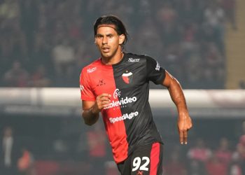 Colón dio a conocer el parte médico de Jorge Benítez