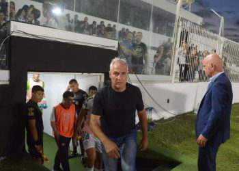 Leo Madelón no aceptó preguntas: ¿Se va de Central Córdoba?